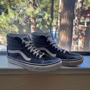 Women’s Hightop Vans